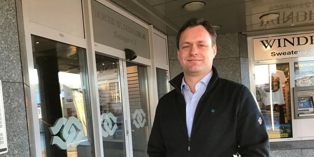 - Havforskningsinstituttet gjør mye bra, men på enkelte områder kan de bli bedre, sier Gjert Endre Dingsør om sin gamle arbeidsgiver, nyansatt ressursforsker for Fiskebåt. Foto: Kjersti Kvile