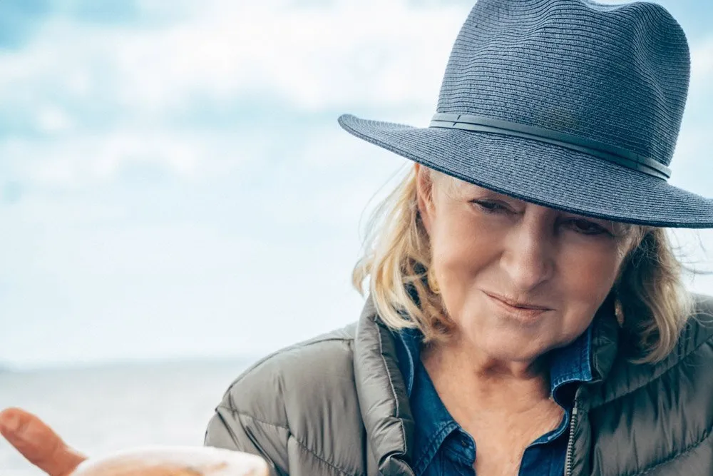 Martha Stewart traveled to Maine to learn about scallop farming in the Emmy-nominated episode.