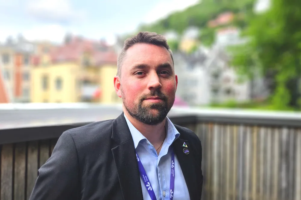 Ifølge Sebastian Maira Johansen, næringspolitisk rådgiver i Fornybar Norge, kan en stengeveileder ha en oppdragende effekt på nettselskap som kan forbedre sine rutiner.
