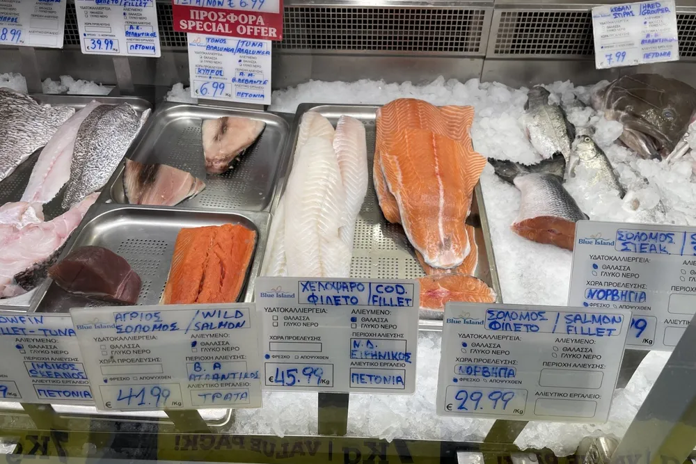 Norsk laks i fiskedisken i en supermarkedkjede på Kypros i forrige uke.