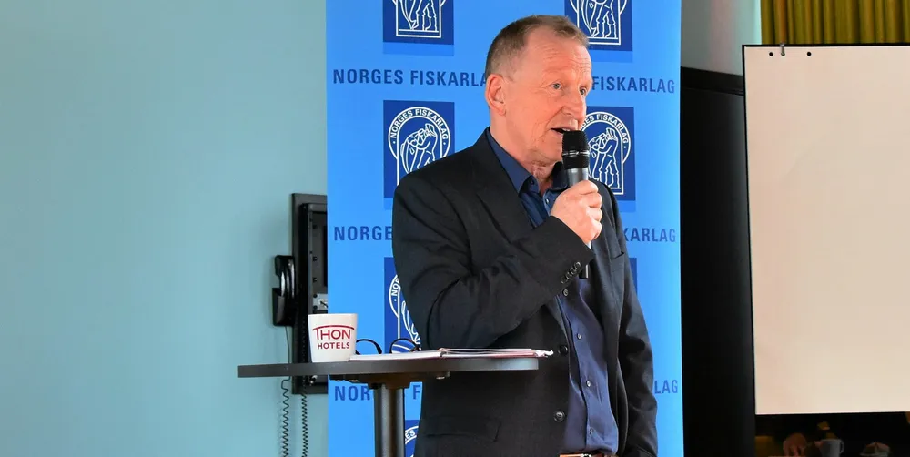 Leder Kåre Heggebø i Norges Fiskarlag tok opp fiskerinæringens bekymringer for havvindsatsingen under lagets Fiskarmøte i Svolvær 1. april.