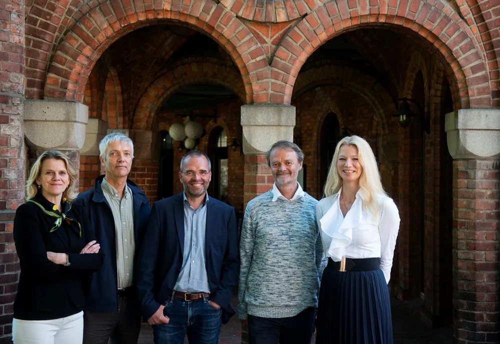 DNs rentepanel består av (fra venstre) Hilde Bjørnland, Steinar Holden, Ragnar Torvik, Knut Røed og Kari Due-Andresen.