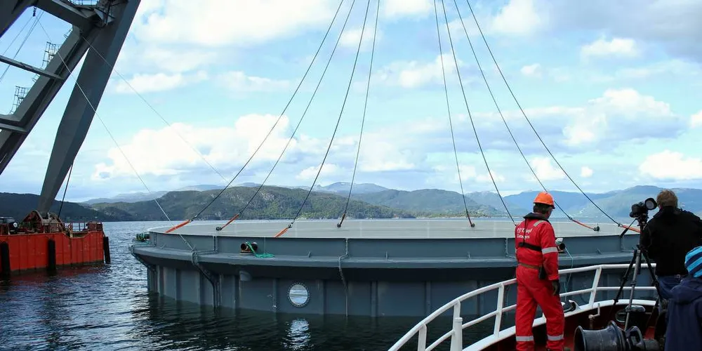 Lukket anlegg: Det er fortsatt mange uløste spørsmål rundt både biologien og økonomien i lukkede anlegg, påminner skribenten.Ill.foto: Aquafarm Equiptment