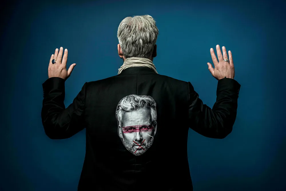 Dokumentarserien «Ari og halve kongeriket» med Ari Behn i hovedrollen skaper bråk og konflikter allerede før den er sendt på TV3. Foto: TV3/Per Heimly