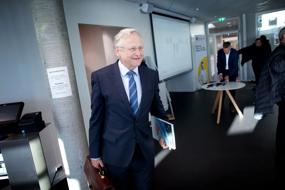 Tidligere sentralbanksjef Svein Gjedrem røper i en samtale om den norske bankkrisen at han ikke er spesielt optimistisk med tanke på det forsvarsverket EU har laget mot bankkriser.