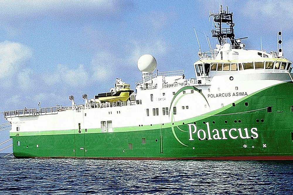 Petrel shoot: by the Polarcus Asima