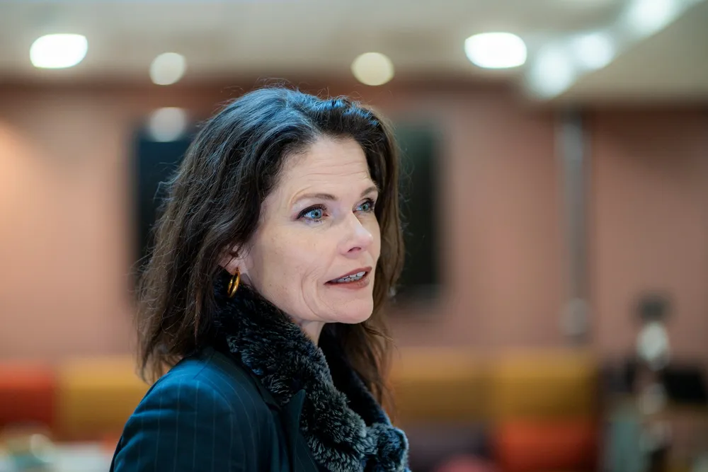 Jurist Cecilie Hellestveit er ekspert på krig, fred og folkerett, og har tidligere skrevet bok om Ukraina-krigen.