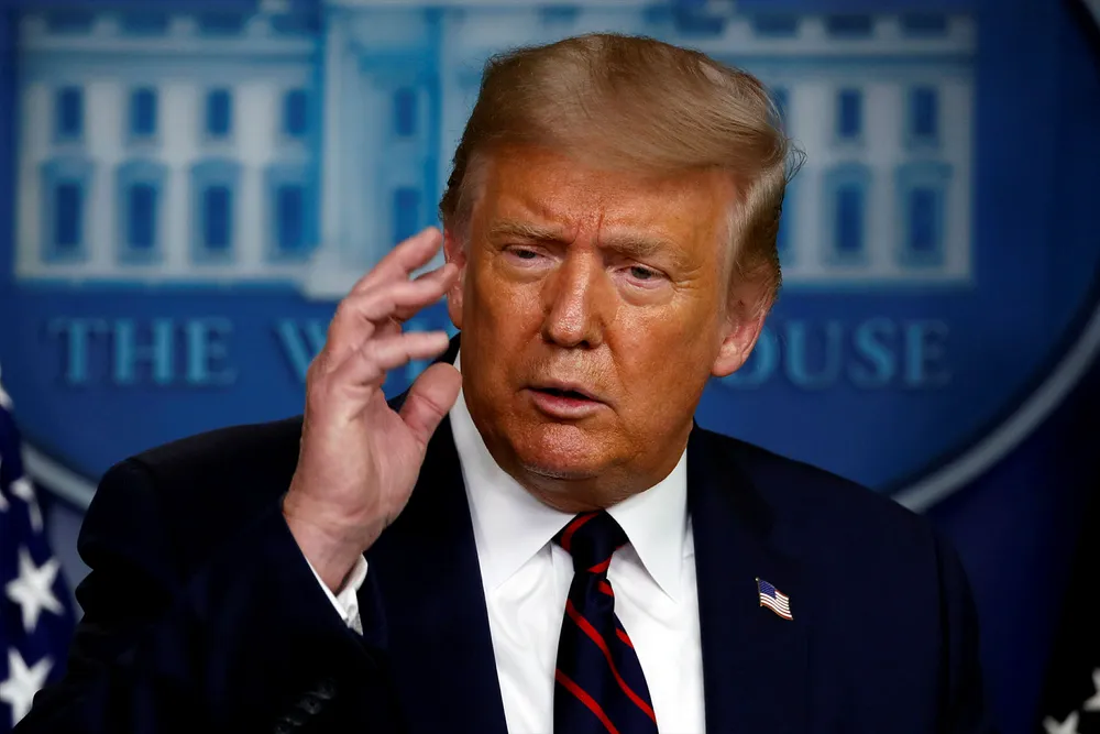 USAs president Donald Trump sier, i strid med hva libanesiske myndigheter har oppgitt, at han tror eksplosjonene som rammet Beirut tirsdag var et angrep