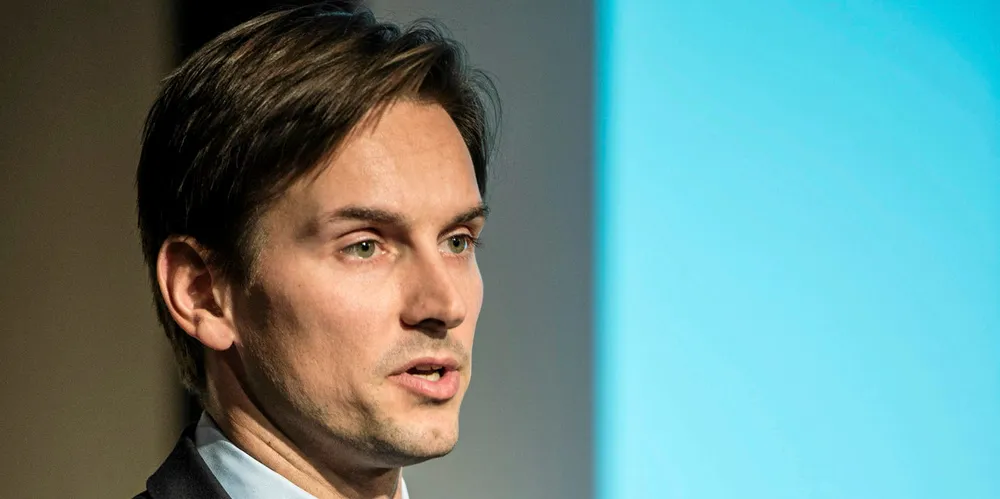 DNB Markets analyst Alexander Aukner rules out a cash crisis for Grieg Seafood.