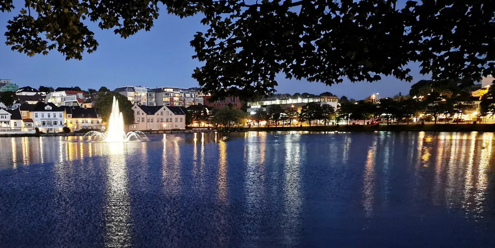 Prisene stiger i Stavanger og resten av Sør-Norge. Tirsdag blir døgnprisen for strøm i Sør-Norge på 3,78 kr/kWh før nettleie, avgifter og eventuell strømstøtte, viser tallene fra Nord Pool tirsdag ettermiddag.