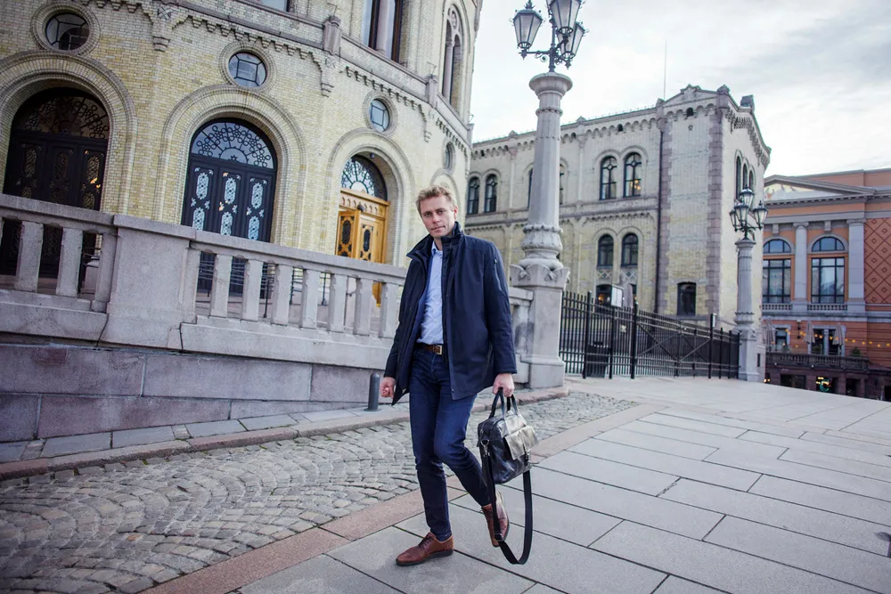 Ola Borten Moe, 1. nestleder i Senterpartiet, er skeptisk til at Faktisk.no skal kunne få statstilskudd.