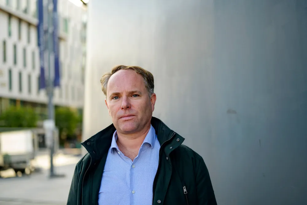 Tidligere mangeårig aksjemegler i Pareto, Kjetil Sjursen, ble frifunnet på alle punkter i Borgarting lagmannsrett. Nå anker Økokrim frifinnelsen.