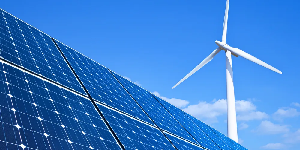Investeringsselskapet Magnora har bestemt seg for å satse også innen solenergi og kjøper seg inn i solcelleteknologiselskapet Evolar.
