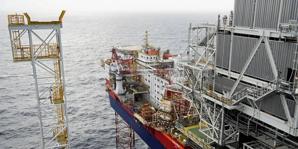 18 MILLIARDER: Oljeproduksjonen på Johan Sverdrup skal drives med strøm fra land. I gjennomsnitt vil Sverdrup-feltet gi 18 milliarder friske kroner til Oljefondet i året. Fondet ventes å ha en avkastning på 3 prosent i året.Foto: Marie von Krogh