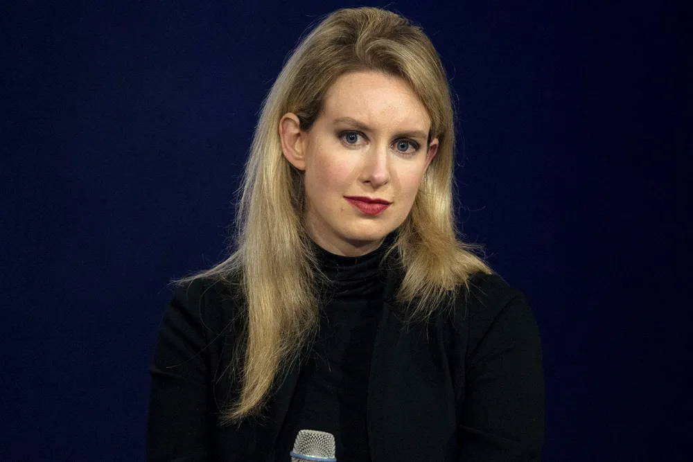 Elizabeth Holmes var fremdeles i tenårene da hun i 2003 startet bioteknologiselskapet Theranos. Målet var å endre det umoderne blodprøvemarkedet for alltid. Foto: Brendan McDermid/Reuters/NTB Scanpix
