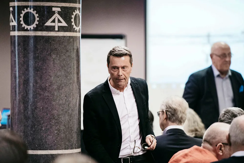 Mandag kl 15 startet den ekstraordinære generalforsamlingen i Mentor Medier der Tomas Brunegård er styreleder. Foto: Fartein Rudjord
