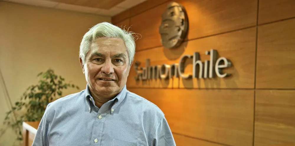 Arturo Clement of SalmonChile.