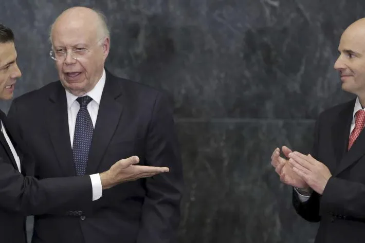Pemex chief: Newly installed director-general (right) is Jose Antonio Gonzalez Anaya