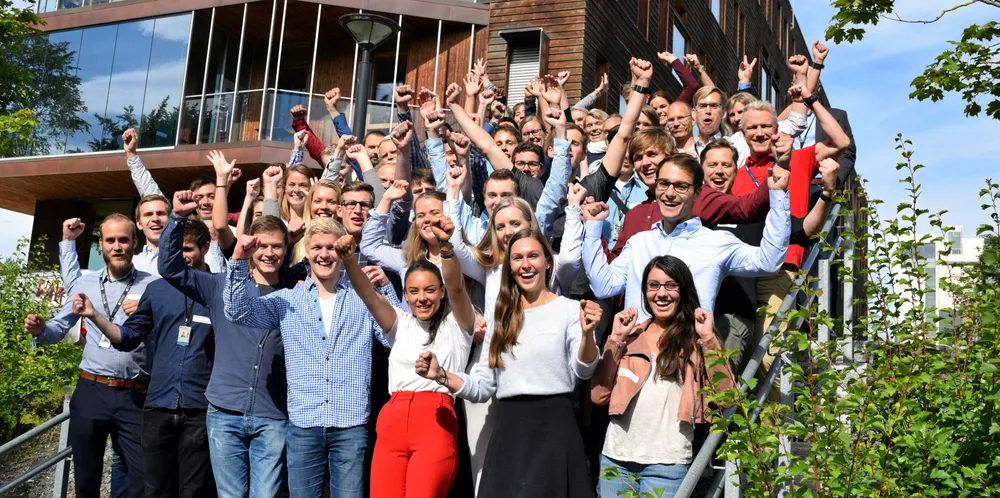 Her er Sintef Energis sommerforskere avbildet i 2017.