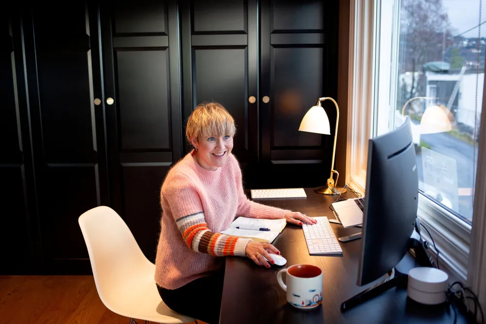 Camilla Kamberg jobber i teknologiselskapet ZTL Payment Solution, som lager betalingstjenester for bankenes bedriftskunder. De opplever at bankene sperrer dem ute – mer enn ett år på overtid.