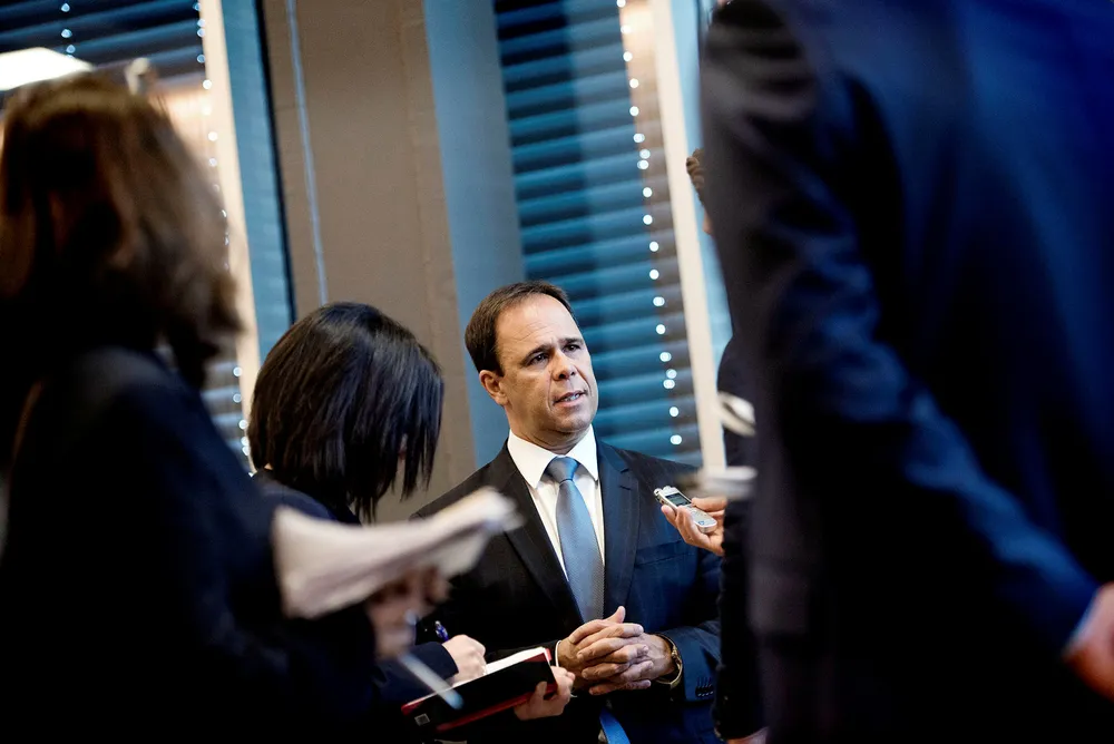 – Aktiviteten i Norge er tydelig på vei opp, og det er en klar fordel for oss at vi har en sterk posisjon i dette markedet, sier Aker Solutions-sjef Luis Araujo. Foto: Per Ståle Bugjerde