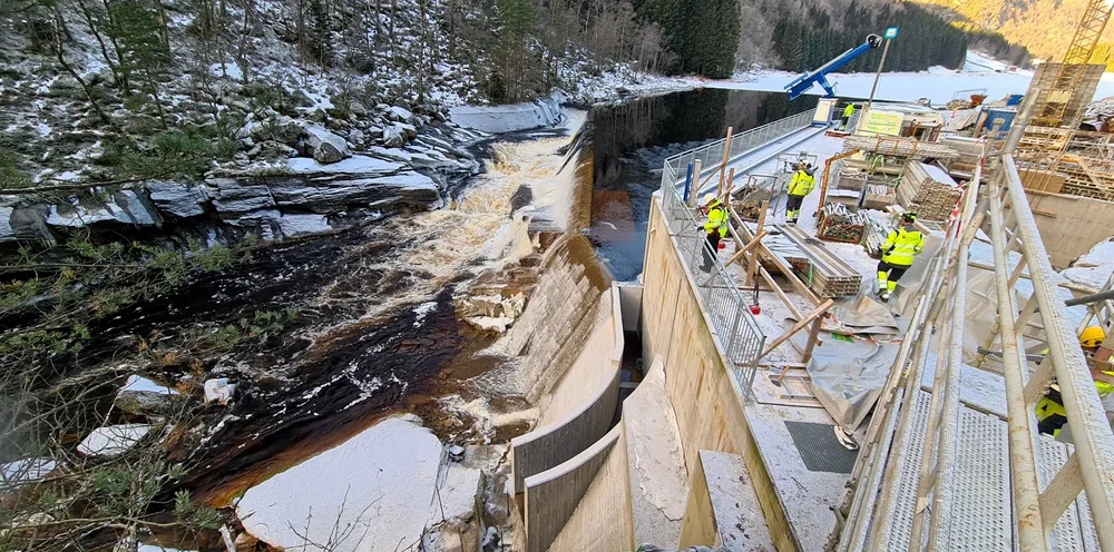 Rafoss kraftverk er det største som har kommet i produksjon det siste året. Det skal være den første kombinasjonen av laksetrapp og kraftverk som er bygget i Norge, ifølge Sira-Kvina Kraftselskap.