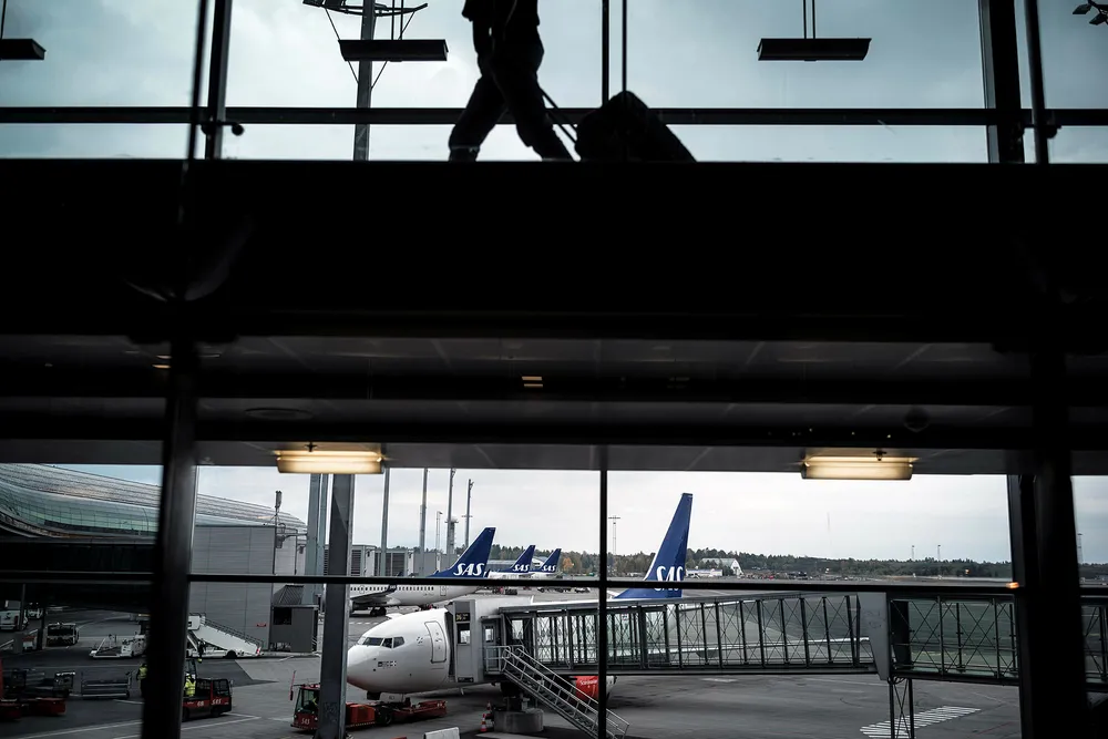 Flere banker premierer kundenes bruk av kredittkort. Aktuelle fordeler ved bruk av kredittkort er flypoeng, bensinrabatter, cash-back og tilbud hos ulike butikker.