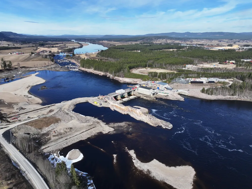 Slik så det ut ved Braskereidfoss før påsken i år.