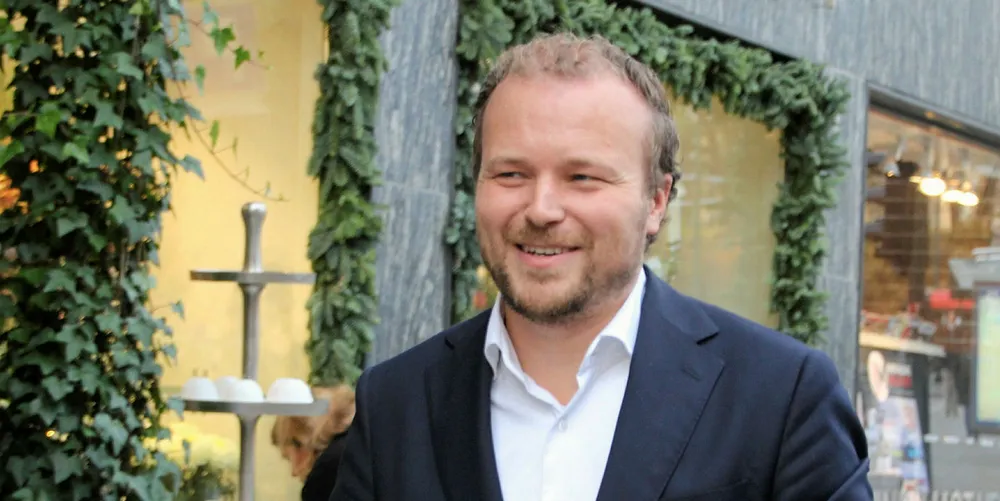 Tore Tonseth, Ronja Capital investment vice president takes the chair at Salmon Evolution.