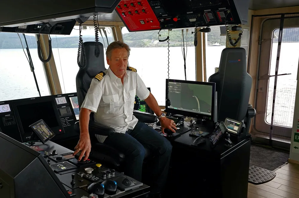 Kjell Olseth, overstyrmann i Fjord1.