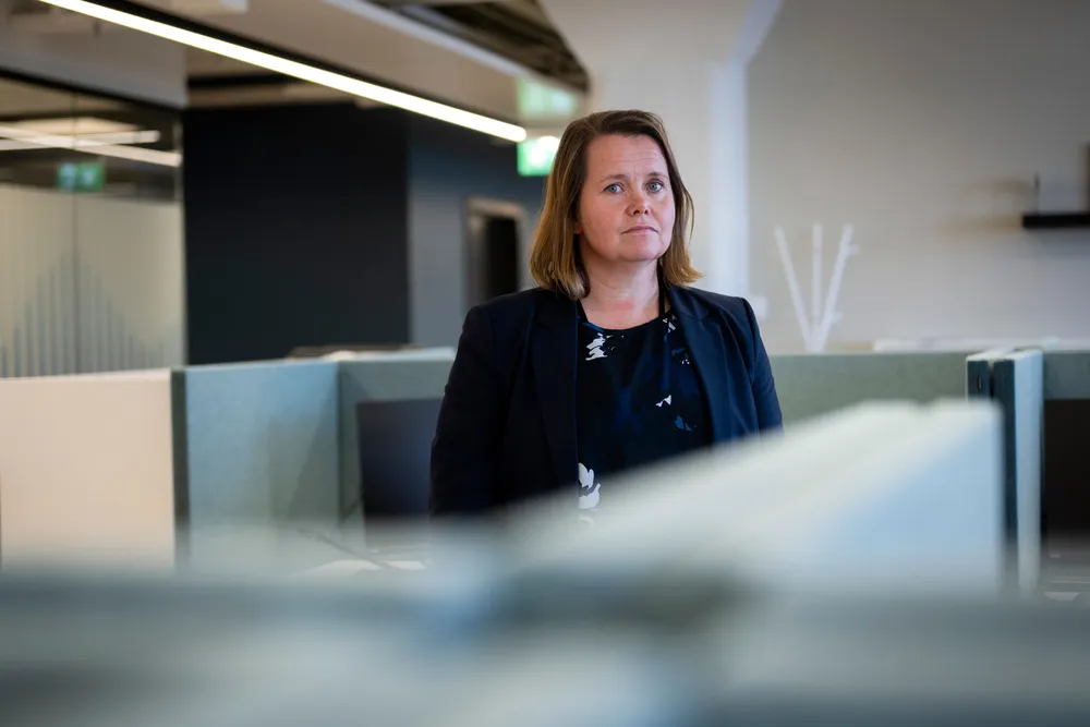 – Et av de mer alvorlige angrepene i Norge det siste året brukte en hjemmeruter som siste hopp før angriperne fikk tilgang til sensitiv informasjon, sier Bente Hoff som leder norsk cybersikkerhetssenter.
