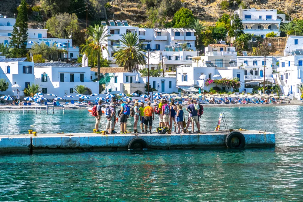 En familie håpet i sommer på en ferietur fra Kristiansund til Kreta for drømmepris. Det gikk ikke helt som planlagt.