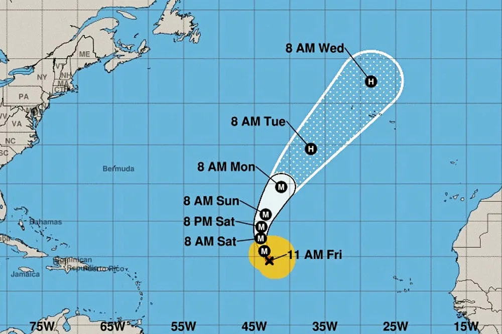 Projected path: Hurricane Lorenzo.
