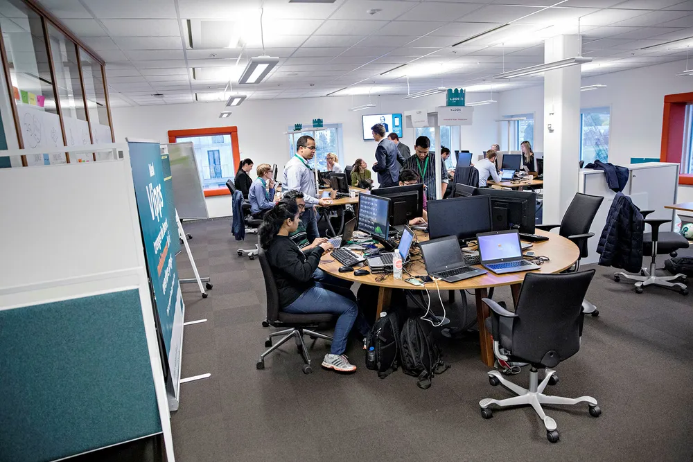 DNB har laget en egen digital etasje hvor alle digitale nyvininger som Vipps utvikles. Foto: Aleksander Nordahl