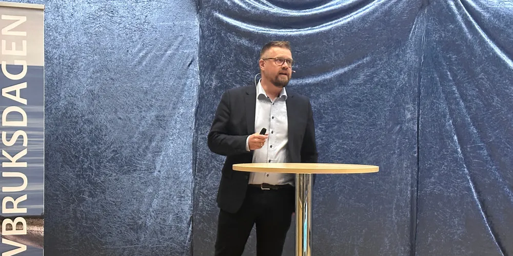 Runar Sivertsen, direktør for strategiske prosjekter i Salmar, fortalte om Salmars historie og fremtidsutsikter.