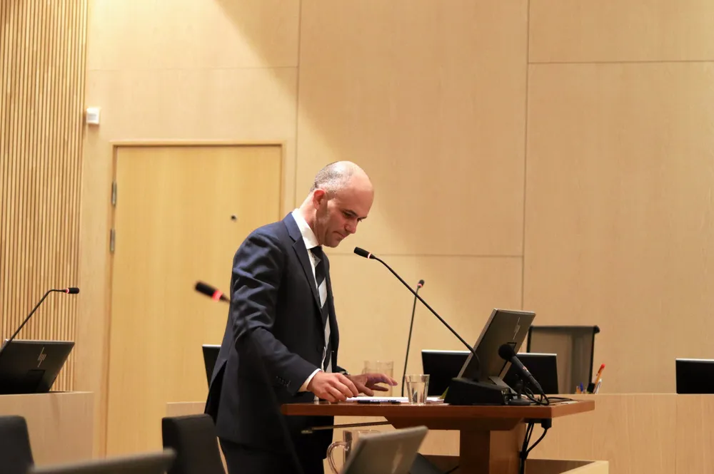 Advokat i Haavind, Pål-Martin Abell, representerer Øyfjellet Wind i rettssaken om Øyfjellet vindkraftverk.