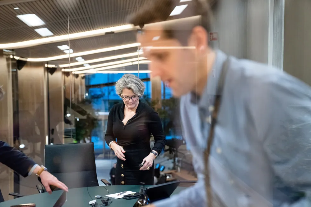 Konsernsjef Benedicte Schilbred Fasmer i Sparebank 1 SR-Bank skal etter planen refinansiere en fondsobligasjon på 400 millioner kroner.