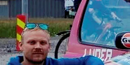 TEAM YAKATTACK: Sjur Johannesen (t.v.), Taylor Selsback og Ståle Olsen. Her har de en stopp i Oulo i Finland.