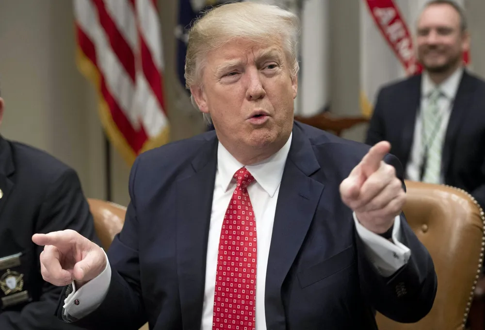 President Donald Trump har fått Monica Langeland til å endre morgenrutinene.