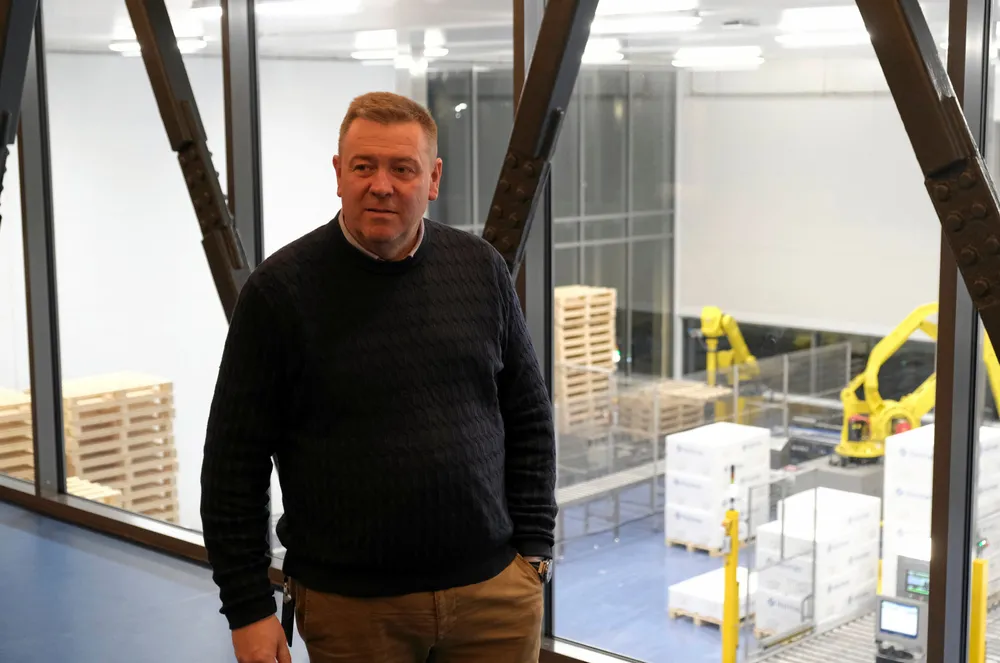 Knut R. Holmøy er toppsjef i Holmøy Maritime, som eier blant annet rederiet Prestfjord og lakseprodusenten Eidsfjord Sjøfarm