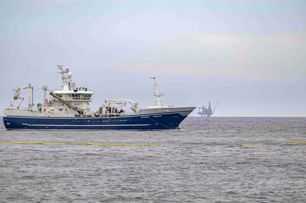 «Fiskebas» i nærheten av Osebergfeltet i Nordsjøen. Seismikk pågår i området.