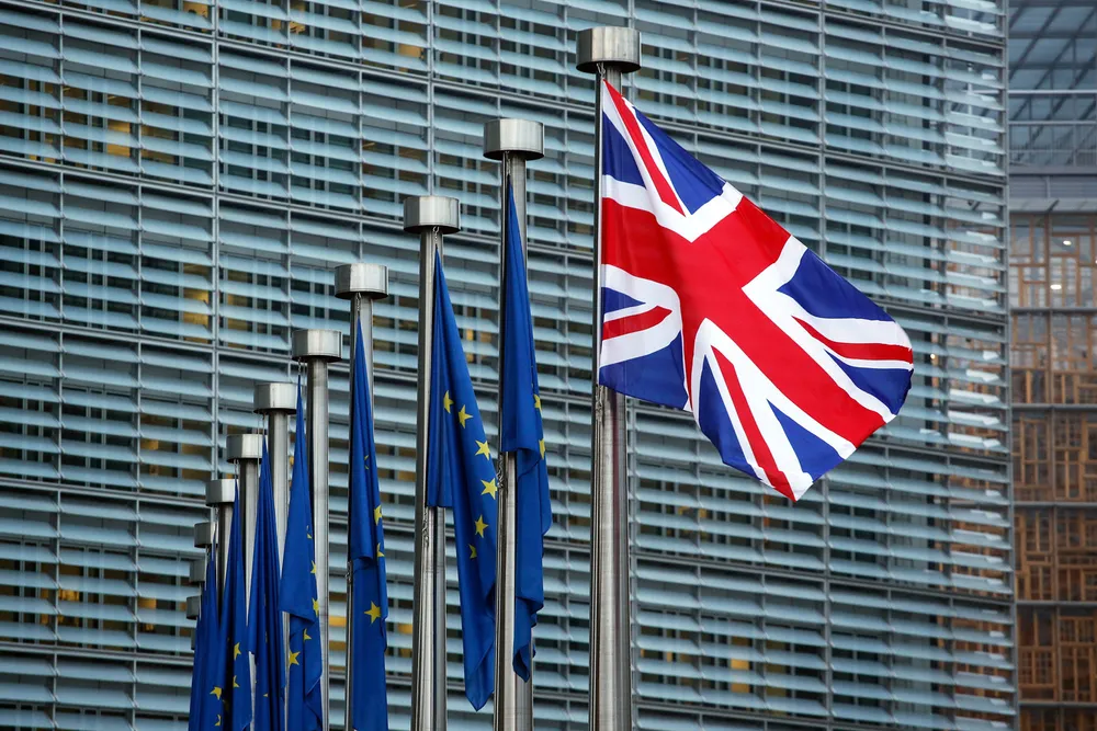 Konsulentselskapet PricewaterhouseCoopers spår at Europa vil utgjøre bare ni prosent av verdensøkonomien innen 2050, en marginalisert utkant, skriver artikkelforfatteren.