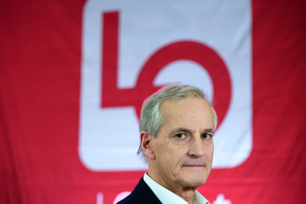 Statsminister Jonas Gahr Støre (Ap) under et besøk på LOs Kartellkonferanse.
