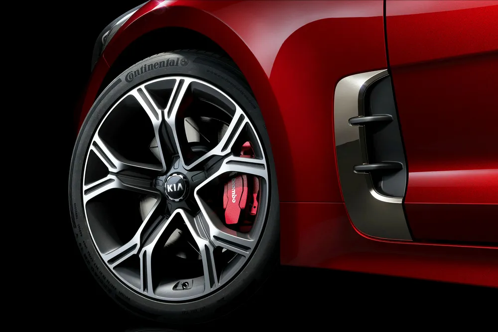 Kia Stinger er den raskeste bilen fra Kia noensinne. Foto: Kia