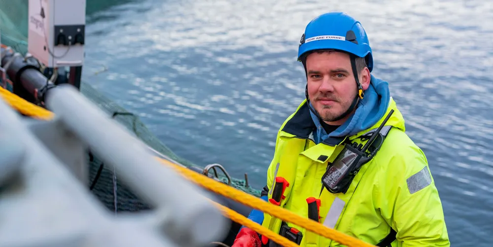 Røkter Tor Are Furre i Salten Aqua, et selskap godt forankret i Nordland.