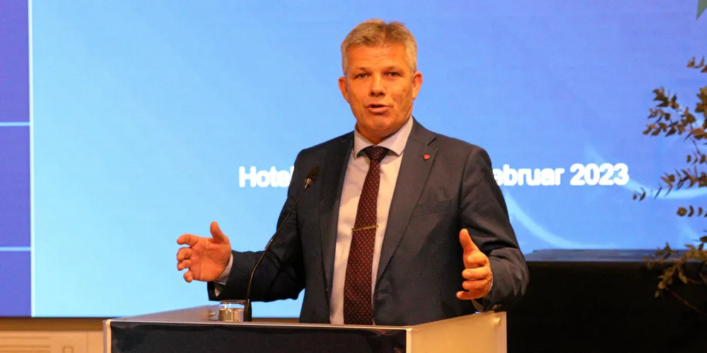 Fiskeri- og havminister Bjørnar Skjæran på Fiskebåts årsmøte i Oslo.