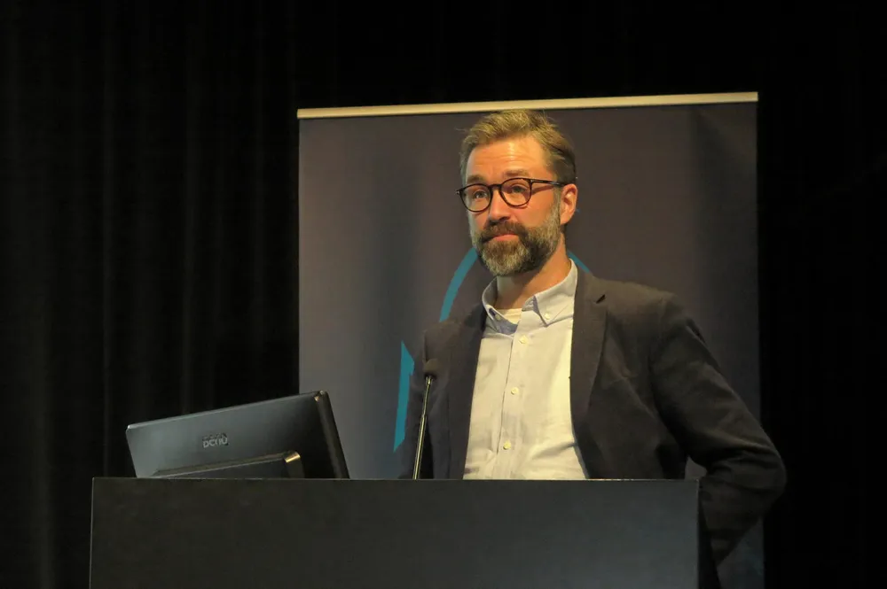 Johannes Eldøy i Salt Ship Design har gjort seg erfaring med autonome fartøy. Det får ringvirkninger også i andre design.
