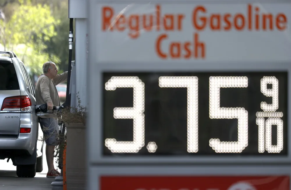 Gasoline demand: forecasted to jump during the summer