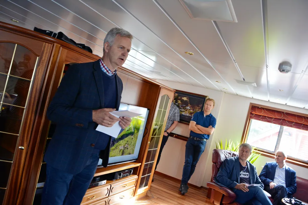 BETALER: Ringnotfisker Arve Myklebust, sier at fiskerinæringen vil bli dramatisk svekket dersom de endrede CO₂-avgiften vil bestå.