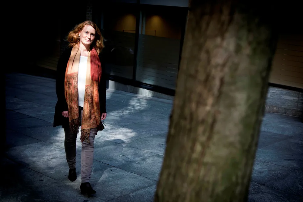 Frankrike-ekspert Pernille Rieker sier de franske meningsmålingene har vist seg å være svært nøyaktige. Emmanuel Macron har en solid ledelse over Marine Le Pen noen dager før valget. Foto: Gunnar Lier